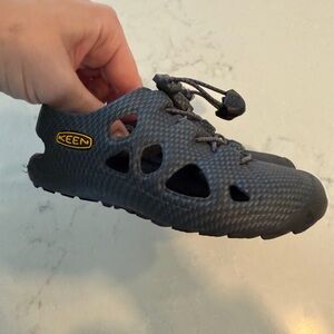 Keen Kids' Charcoal Gray Water Shoe with Yellow Logo